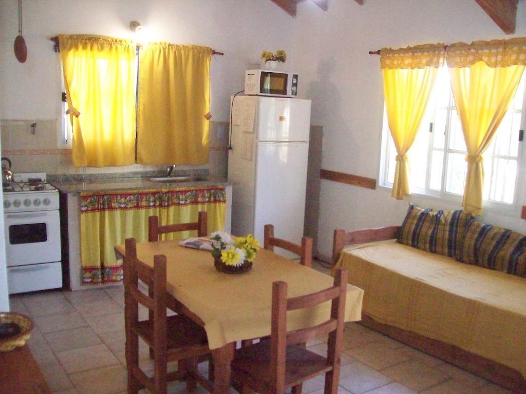Complejo Sagrado Corazon Villa Villa de Merlo Phòng bức ảnh